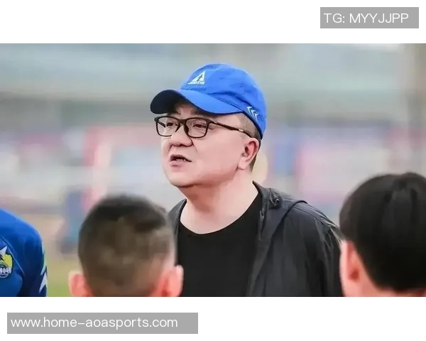 中国足球小将宣布退赛董路迅速确认引发球迷热烈讨论 中国足球小将宣布退赛董路迅速确认引发球迷热烈讨论