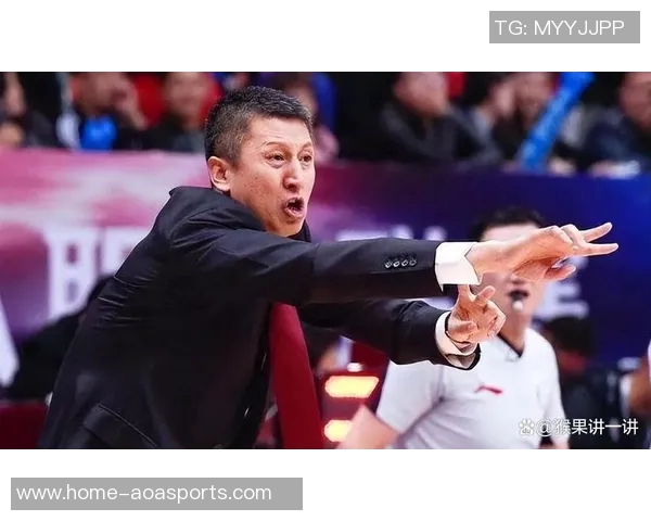 中国男篮锋线大将宣布退赛篮协紧急补员人选曝光引发热议 中国男篮锋线大将宣布退赛篮协紧急补员人选曝光引发热议